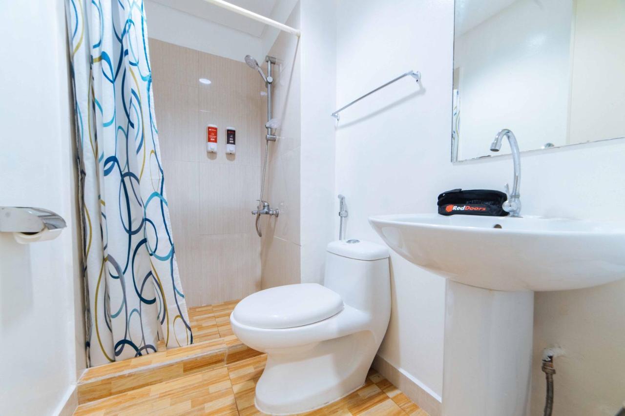 Reddoorz At Bel Air Soho Suites Makati City Bagian luar foto